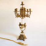 شمعدان خروس سفید