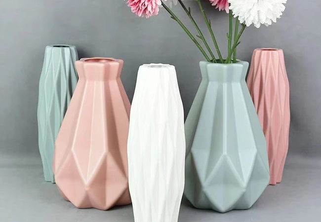 گلدان پلاستیکی بهتر است یا سفالی؟ | 2 مورد از گلدان های سفالی