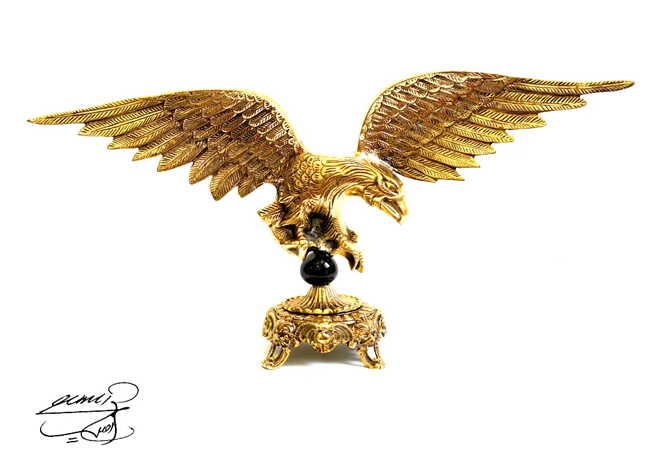 مجسمه برنزی عقاب کد 0208